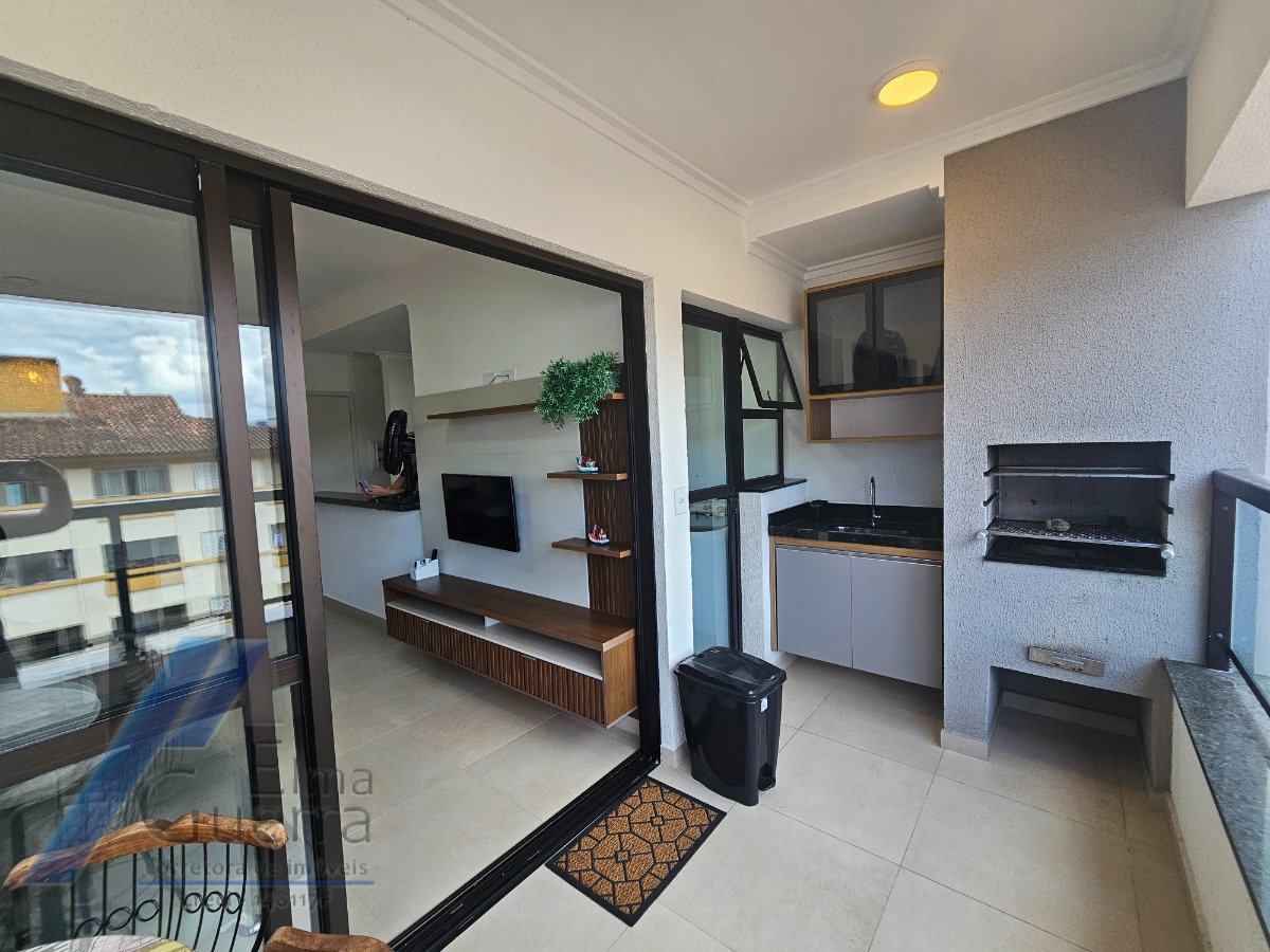 Ubatuba, Itaguá - Apartamento com 02 dormitórios, sendo 02 suítes, área de lazer.
