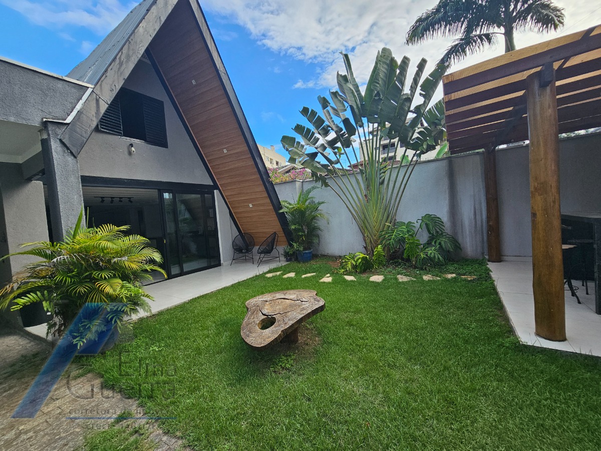 Casa à venda e aluguel com 3 quartos, 220m² - Foto 5
