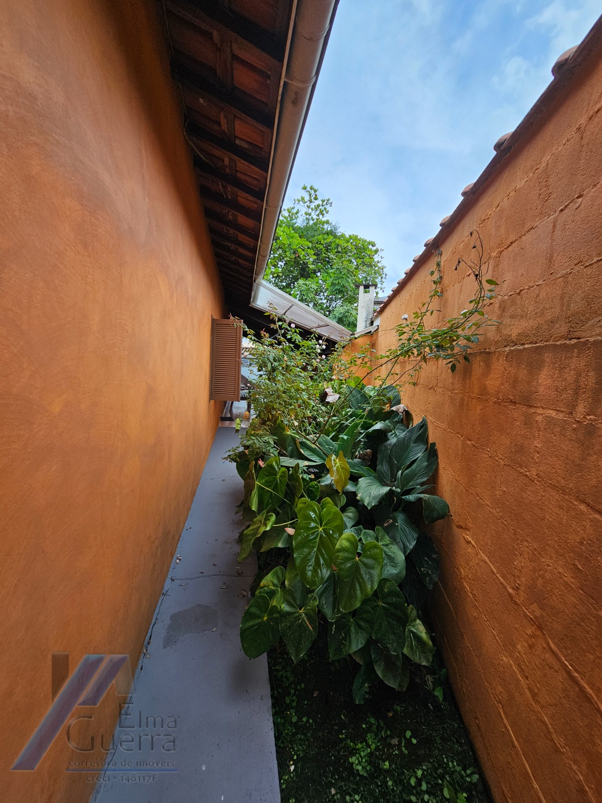 Casa à venda com 3 quartos, 200m² - Foto 40