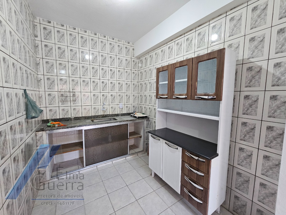 Ubatuba, Estufa II - Casa sobrado com 03 dormitórios, com terreno de 300m2.