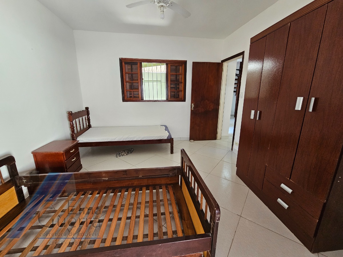 Ubatuba, Estufa II - Casa sobrado com 03 dormitórios, com terreno de 300m2.