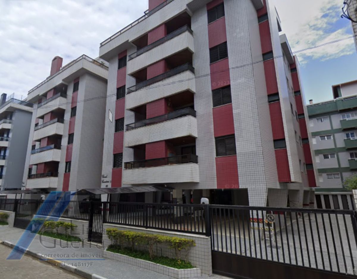 Ubatuba, Praia Grande - Apartamento com 02 dormitórios sendo 01 suíte, a 100 metros do mar.